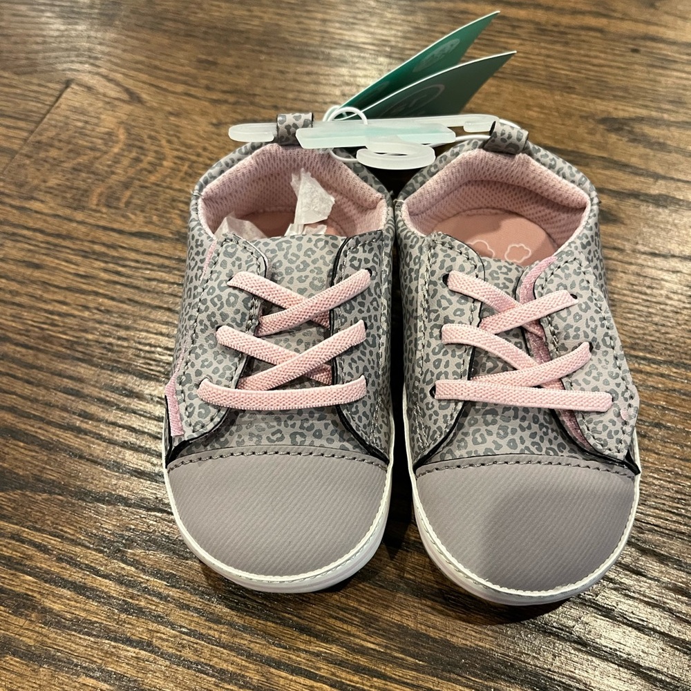 Surprize by Stride Rite 12-18M sneakers